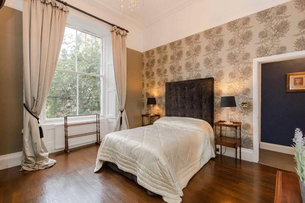 Maindoor Flat Nestled In Heart Of Stockbridge * Édimbourg